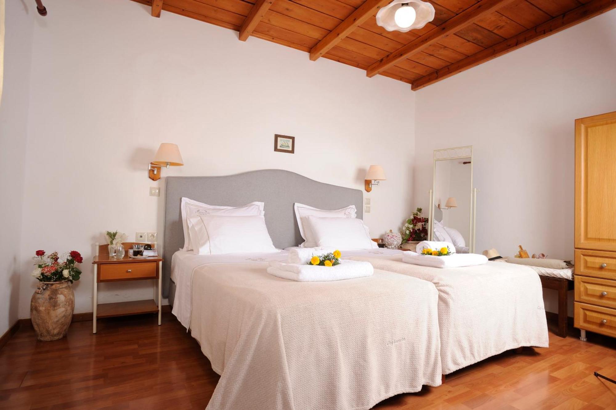 Stefanos Village Hotel Myrthios Exterior photo